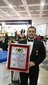 A Associação Brasileira de Liderança homenageia nosso diretor Reginaldo Filho com o Prêmio Excelência e Qualidade do Brasil 2016