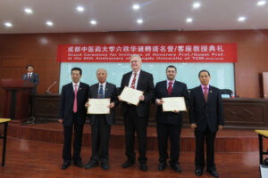 Nomeação do Dr. Reginaldo Filho na Universidade de Medicina Chinesa de ChengDu
