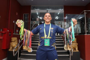 Marcos Dimanfá, Atleta Patrocinado pela EBRAMEC, Brilha em Competições de Kung Fu Wushu